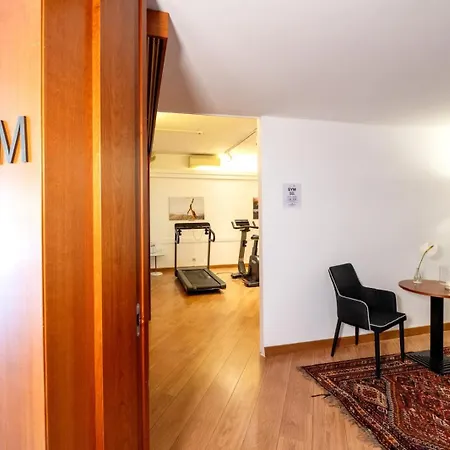 Hotel Porta Altinia