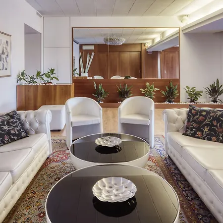 Porta Altinia 4*
