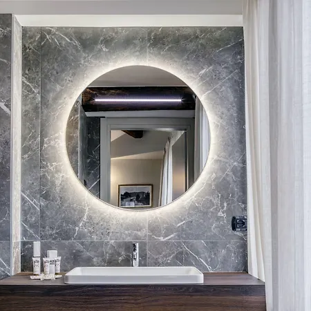 Hotel Porta Altinia 4*