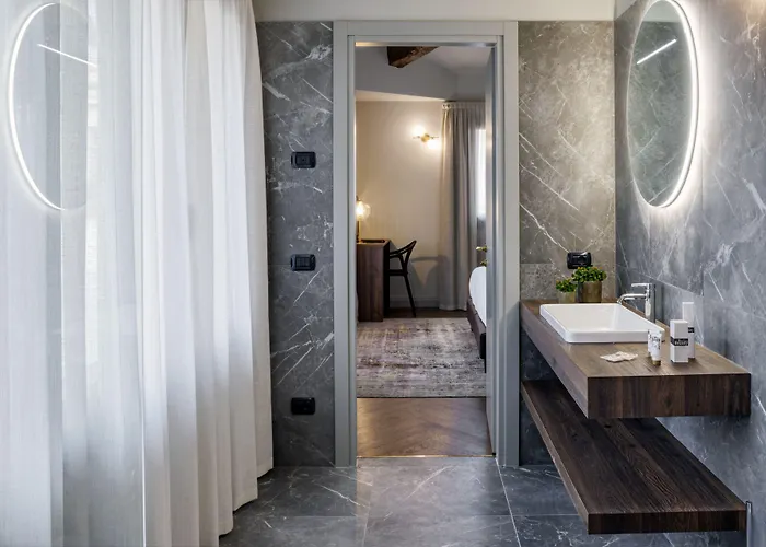 Szálloda Porta Altinia 4*