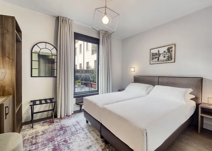 Hotell Porta Altinia 4*